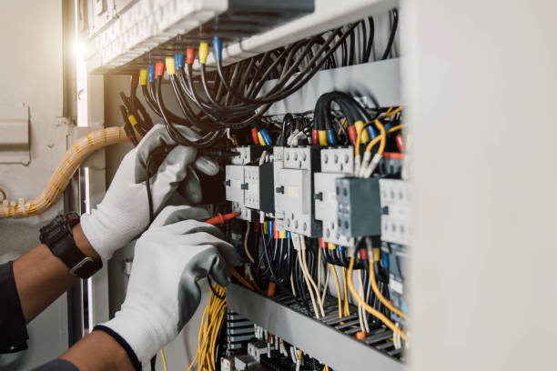  Loma, CO Electrician Pros